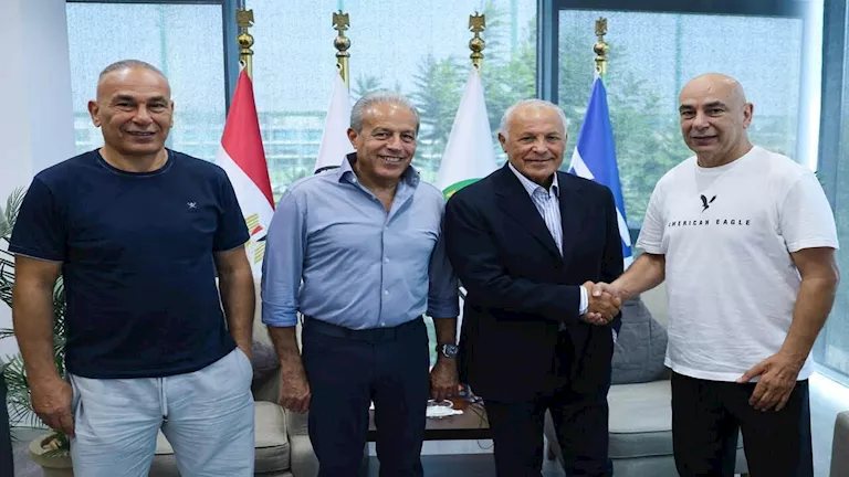 رسميًا.. اتحاد الكرة يعلن تجديد عقد الجهاز الفني لمنتخب مصر حتى 2030